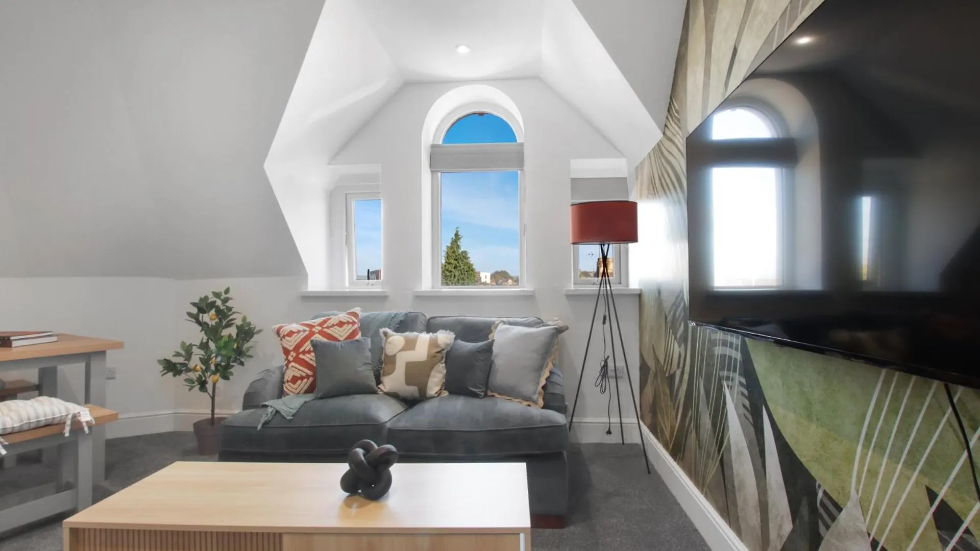 Stadium View Apartments #5 - Charming 2 Bed Flat With View كارديف