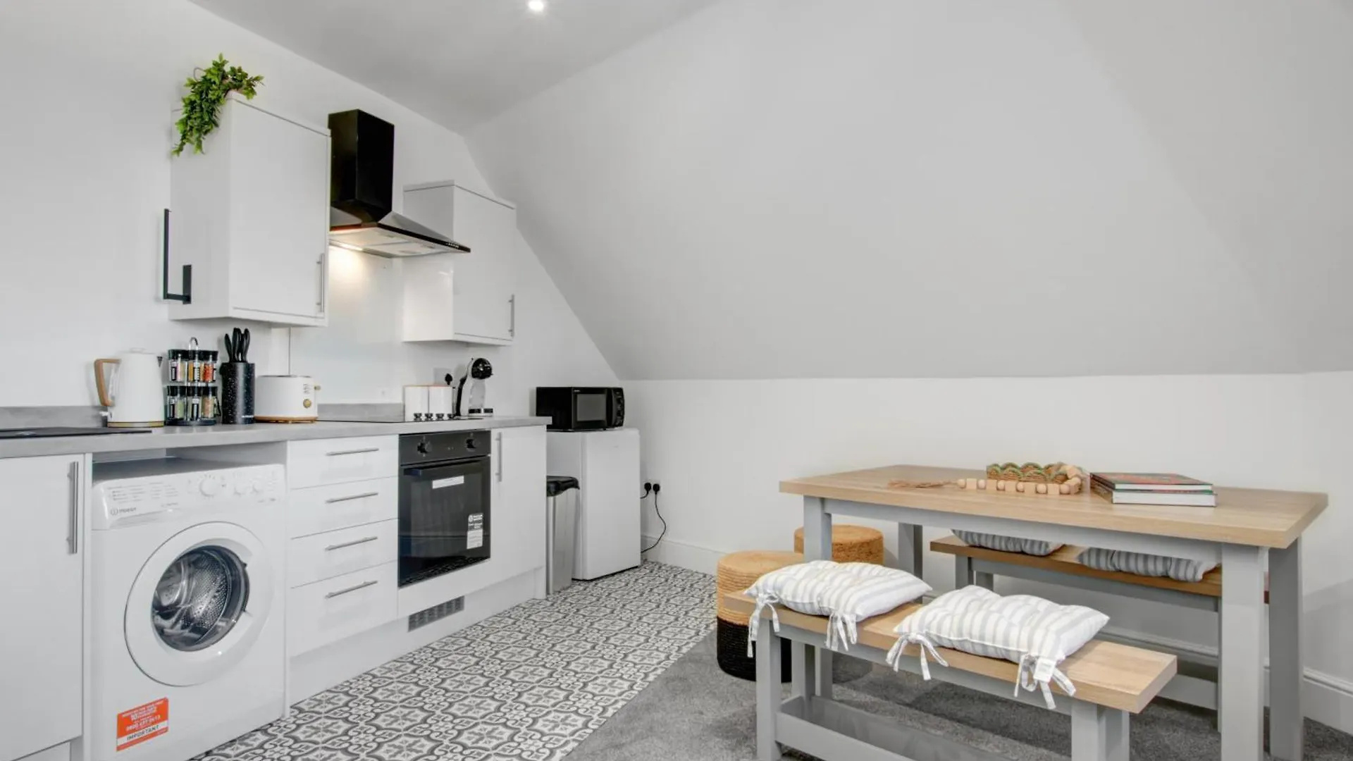 Stadium View Apartments #5 - Charming 2 Bed Flat With View Cardiff United Kingdom